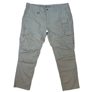 5.11 Tactical Stryke Pants Men’s 42x32 Khaki Stretch Cargo Workwear